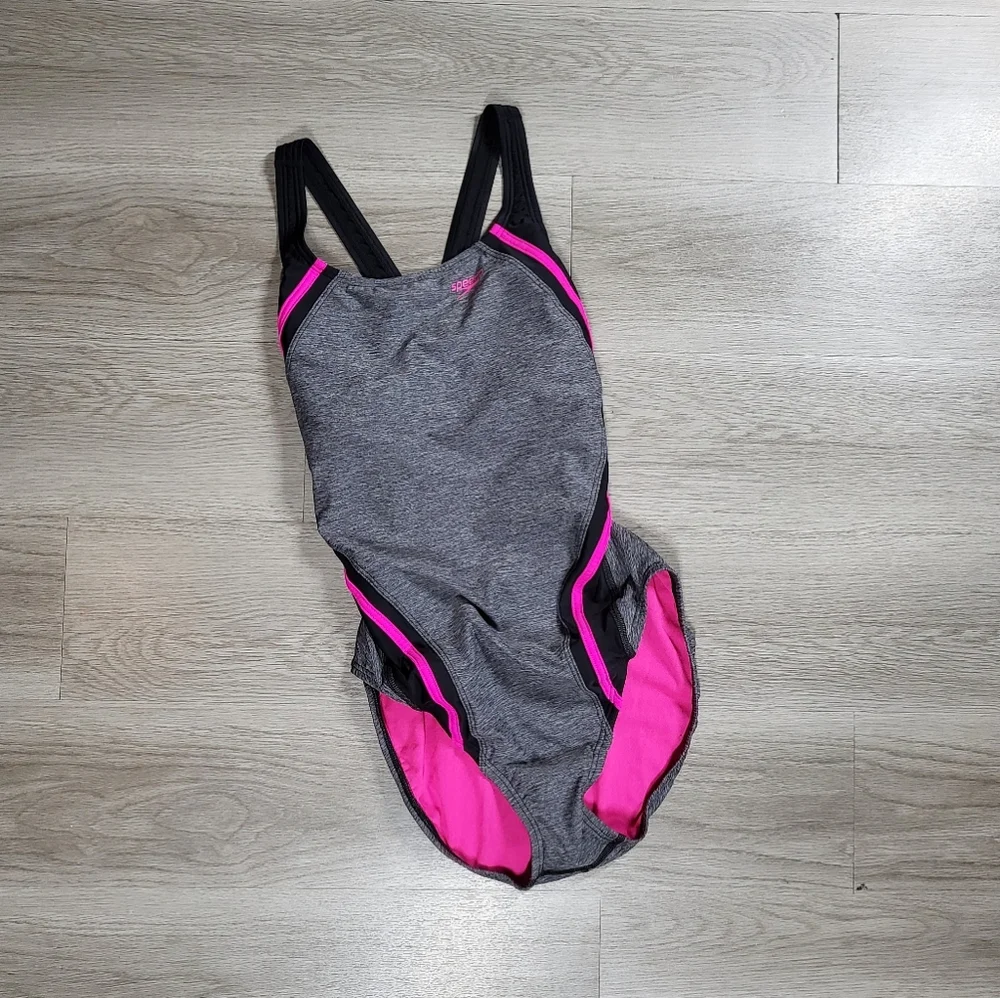 Speedo Quantum Splice One Piece Swimsuit Open Back Sporty Grey and Pink Size 10 - Picture 2 of 13